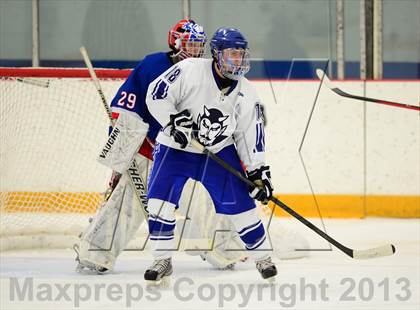 Thumbnail 3 in Glastonbury vs. West Haven photogallery.