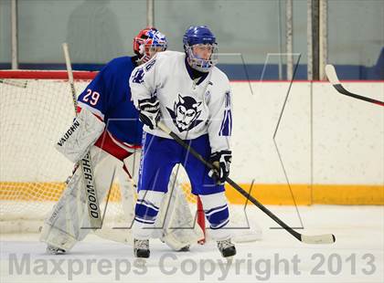 Thumbnail 1 in Glastonbury vs. West Haven photogallery.