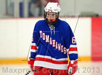 Thumbnail 1 in Glastonbury vs. West Haven photogallery.
