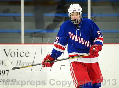 Thumbnail 3 in Glastonbury vs. West Haven photogallery.
