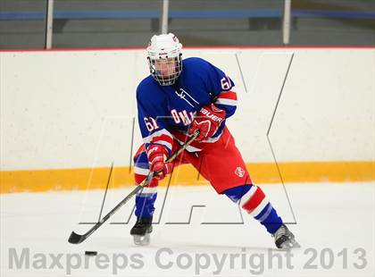 Thumbnail 2 in Glastonbury vs. West Haven photogallery.