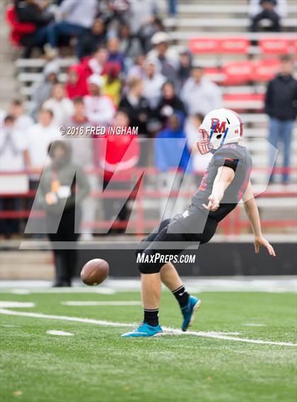Thumbnail 2 in DeMatha vs. St. John's (WCAC Final) photogallery.