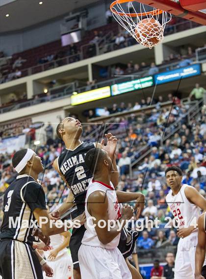 Thumbnail 2 in Neumann-Goretti vs. Susquehanna Township (PIAA Class AAA Final) photogallery.