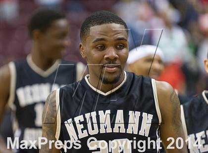 Thumbnail 3 in Neumann-Goretti vs. Susquehanna Township (PIAA Class AAA Final) photogallery.