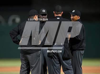 Thumbnail 2 in Corona vs. Harvard-Westlake (CIF-SS D1 Final) photogallery.