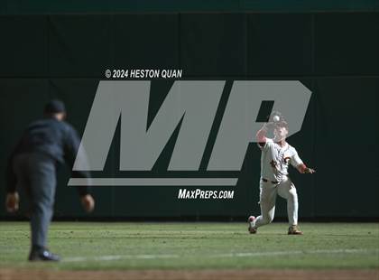 Thumbnail 2 in Corona vs. Harvard-Westlake (CIF-SS D1 Final) photogallery.