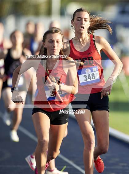 Thumbnail 2 in Bob Hayes Invitational (4x1600) photogallery.
