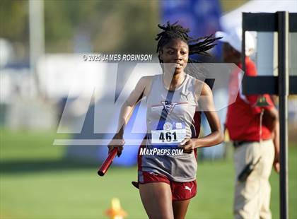 Thumbnail 3 in Bob Hayes Invitational (4x1600) photogallery.