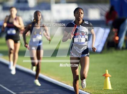 Thumbnail 1 in Bob Hayes Invitational (4x1600) photogallery.
