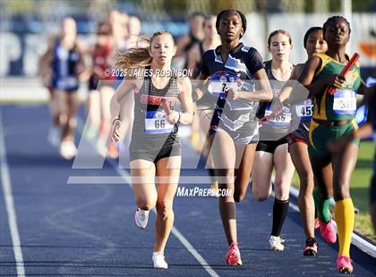 Thumbnail 2 in Bob Hayes Invitational (4x1600) photogallery.