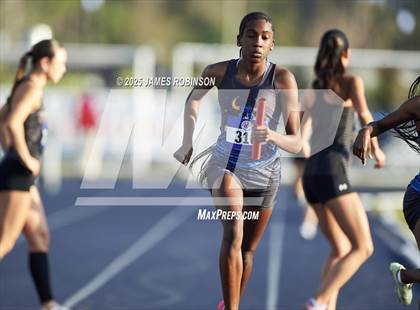 Thumbnail 1 in Bob Hayes Invitational (4x1600) photogallery.