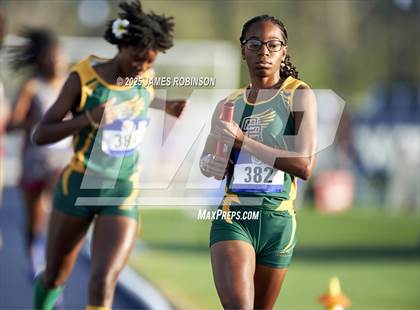 Thumbnail 3 in Bob Hayes Invitational (4x1600) photogallery.
