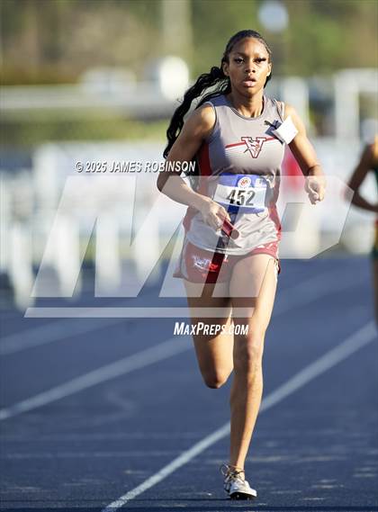 Thumbnail 1 in Bob Hayes Invitational (4x1600) photogallery.