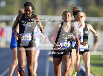 Thumbnail 1 in Bob Hayes Invitational (4x1600) photogallery.
