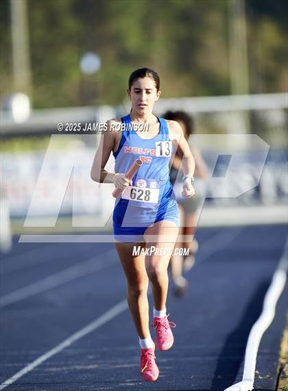 Thumbnail 2 in Bob Hayes Invitational (4x1600) photogallery.