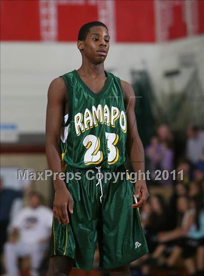 Thumbnail 1 in Ramapo vs Pearl River (Tappan Zee Tip-Off Tournament) photogallery.