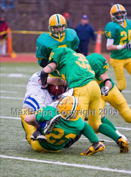 Thumbnail 3 in Clinton vs Narragansett (MIAA Division III Central Final) photogallery.