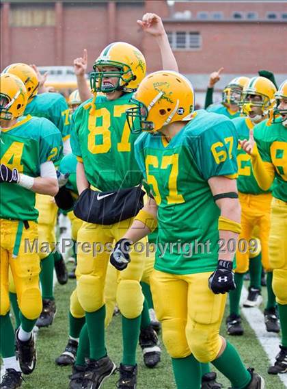 Thumbnail 3 in Clinton vs Narragansett (MIAA Division III Central Final) photogallery.
