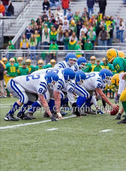 Thumbnail 2 in Clinton vs Narragansett (MIAA Division III Central Final) photogallery.