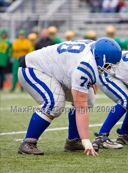 Thumbnail 1 in Clinton vs Narragansett (MIAA Division III Central Final) photogallery.