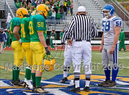 Thumbnail 2 in Clinton vs Narragansett (MIAA Division III Central Final) photogallery.