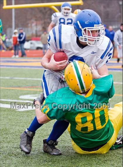 Thumbnail 3 in Clinton vs Narragansett (MIAA Division III Central Final) photogallery.
