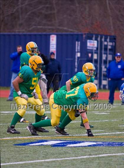 Thumbnail 2 in Clinton vs Narragansett (MIAA Division III Central Final) photogallery.