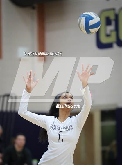 Thumbnail 2 in Romeo @ Stoney Creek (MHSAA District Semifinal) photogallery.