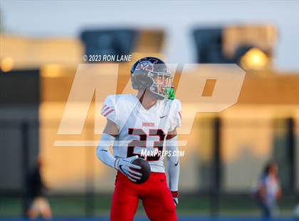 Thumbnail 2 in Mustang @ Deer Creek photogallery.