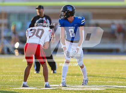 Thumbnail 2 in Mustang @ Deer Creek photogallery.