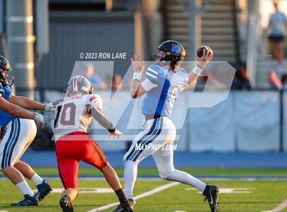 Thumbnail 1 in Mustang @ Deer Creek photogallery.