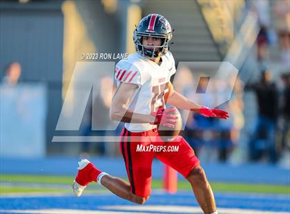 Thumbnail 2 in Mustang @ Deer Creek photogallery.