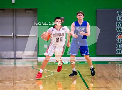 Thumbnail 2 in Mount Vernon Christian vs. Taholah (WIAA 1B Regional Playoff) photogallery.