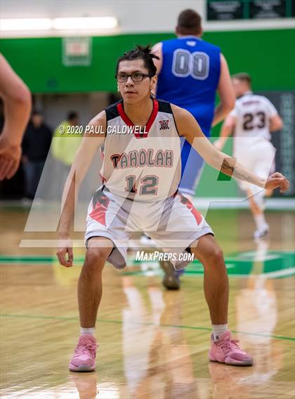 Thumbnail 1 in Mount Vernon Christian vs. Taholah (WIAA 1B Regional Playoff) photogallery.