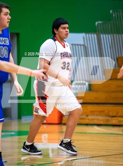 Thumbnail 3 in Mount Vernon Christian vs. Taholah (WIAA 1B Regional Playoff) photogallery.