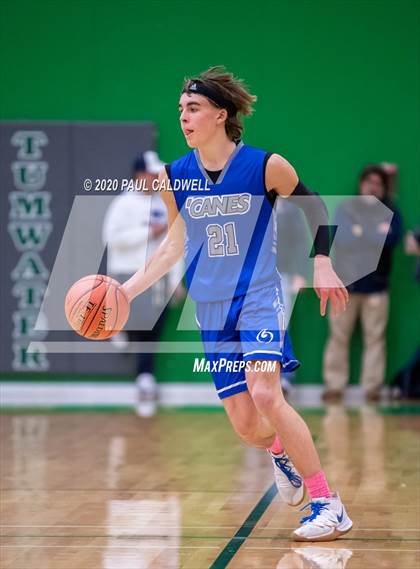 Thumbnail 3 in Mount Vernon Christian vs. Taholah (WIAA 1B Regional Playoff) photogallery.