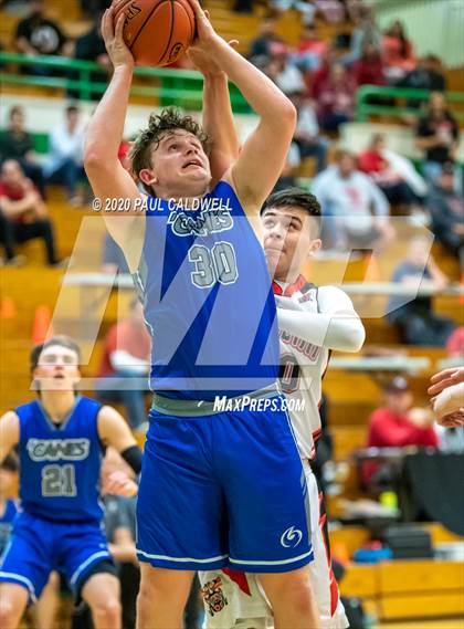 Thumbnail 1 in Mount Vernon Christian vs. Taholah (WIAA 1B Regional Playoff) photogallery.