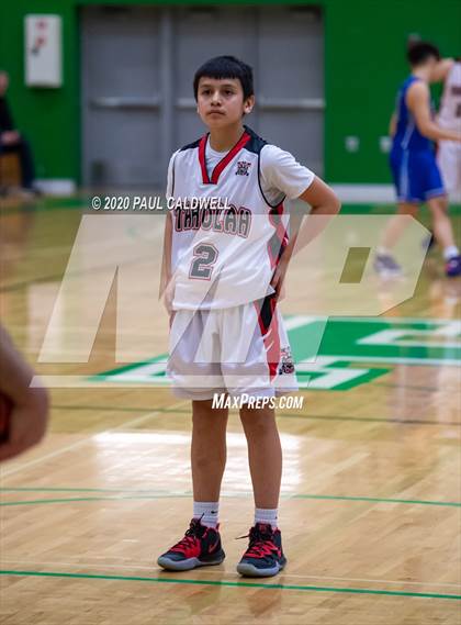 Thumbnail 1 in Mount Vernon Christian vs. Taholah (WIAA 1B Regional Playoff) photogallery.