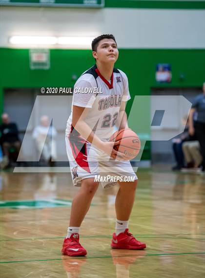 Thumbnail 3 in Mount Vernon Christian vs. Taholah (WIAA 1B Regional Playoff) photogallery.