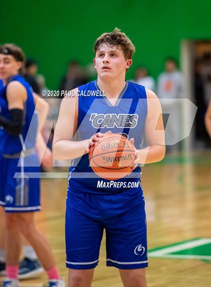 Thumbnail 2 in Mount Vernon Christian vs. Taholah (WIAA 1B Regional Playoff) photogallery.