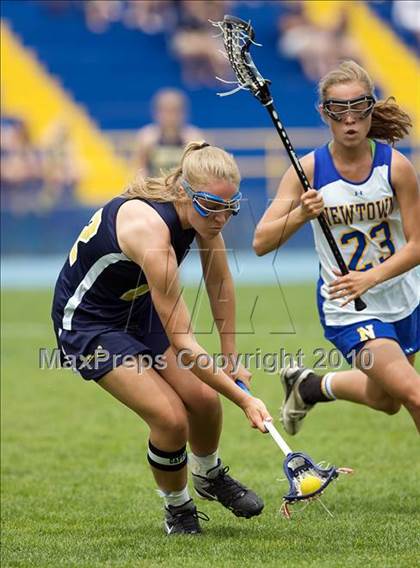 Thumbnail 1 in Weston @ Newtown (SWC Quarterfinal) photogallery.