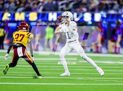 Thumbnail 1 in Roosevelt vs. Garfield (The East Los Angeles Classic) photogallery.
