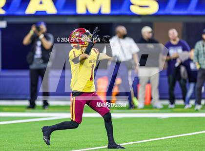 Thumbnail 3 in Roosevelt vs. Garfield (The East Los Angeles Classic) photogallery.