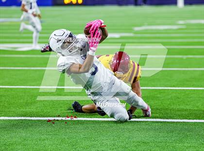 Thumbnail 2 in Roosevelt vs. Garfield (The East Los Angeles Classic) photogallery.