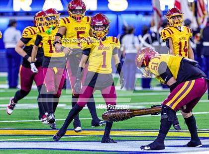 Thumbnail 3 in Roosevelt vs. Garfield (The East Los Angeles Classic) photogallery.