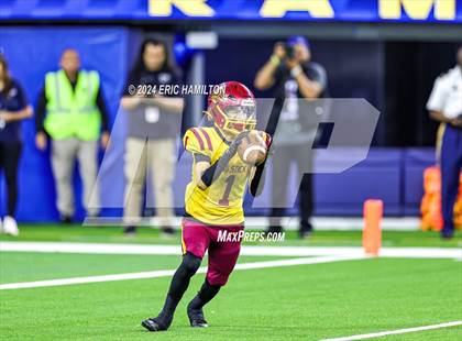 Thumbnail 1 in Roosevelt vs. Garfield (The East Los Angeles Classic) photogallery.