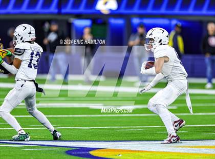 Thumbnail 2 in Roosevelt vs. Garfield (The East Los Angeles Classic) photogallery.