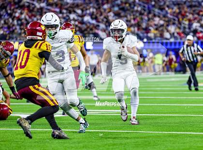 Thumbnail 1 in Roosevelt vs. Garfield (The East Los Angeles Classic) photogallery.
