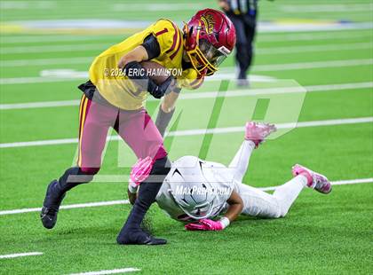 Thumbnail 1 in Roosevelt vs. Garfield (The East Los Angeles Classic) photogallery.