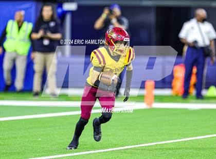 Thumbnail 3 in Roosevelt vs. Garfield (The East Los Angeles Classic) photogallery.